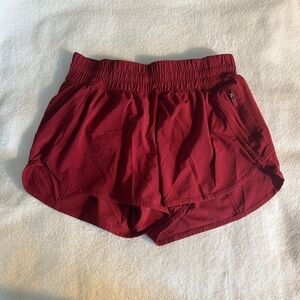 Lululemon Tracker Short V, Dark Red - 4" Inseam - Size 8 - Seawheeze Edition